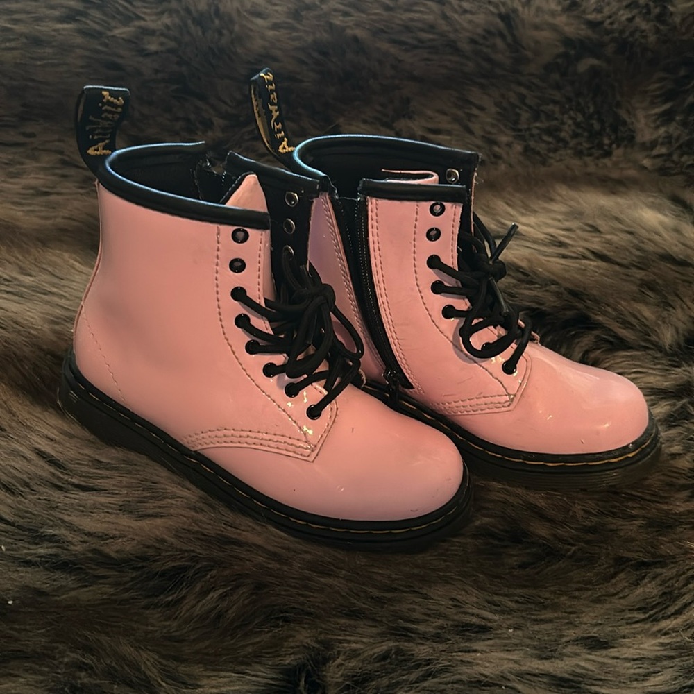 Girls pink dr. marten leather boots size